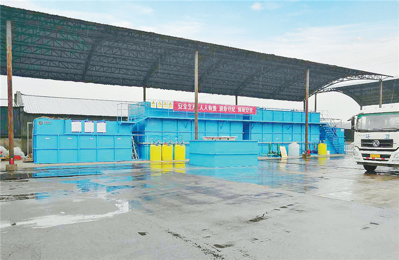 17成華_副本.jpg 17成華_副本.jpg